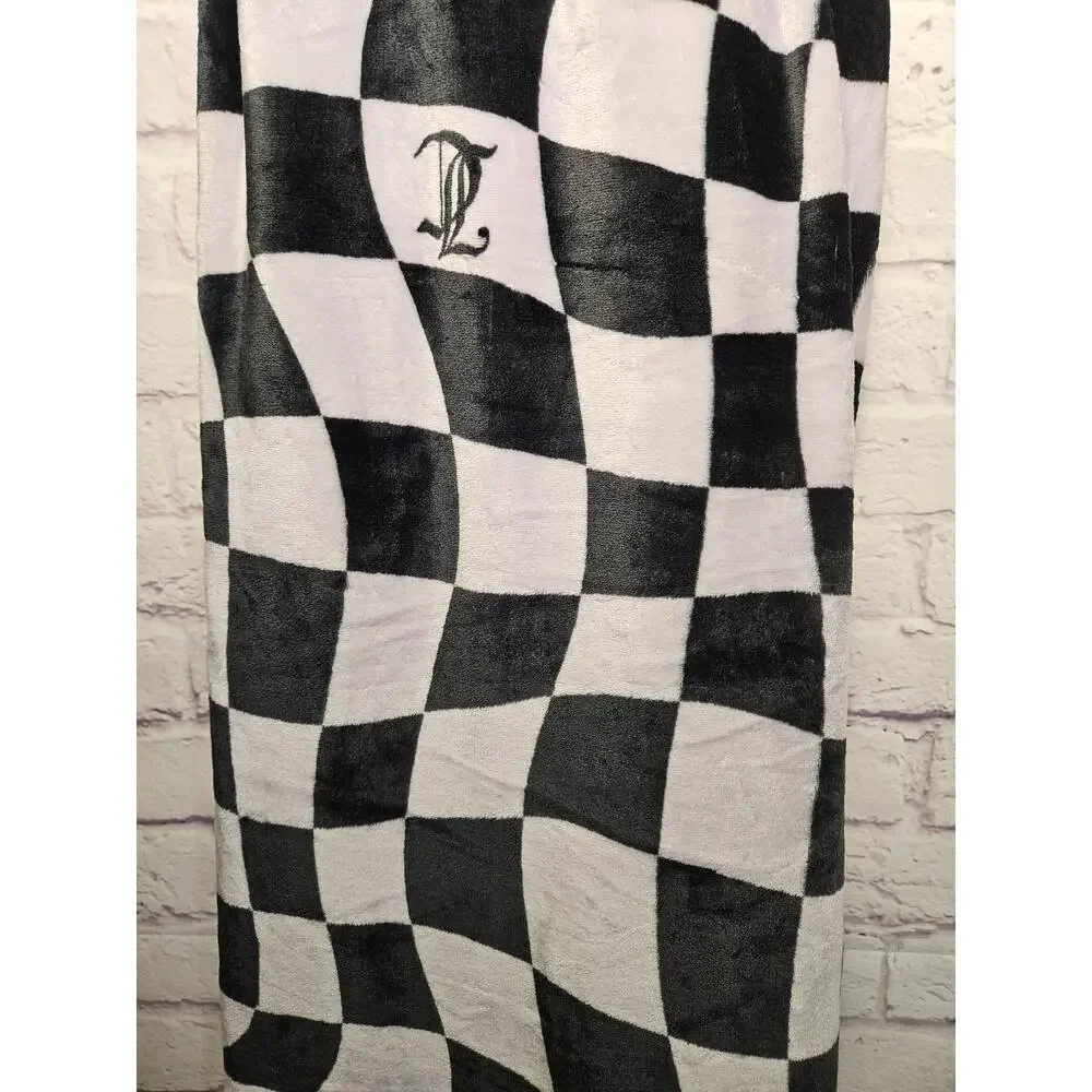 Juicy Couture Plush Printed Twin Blanket NWT Black Checkered‎ Logo Soft